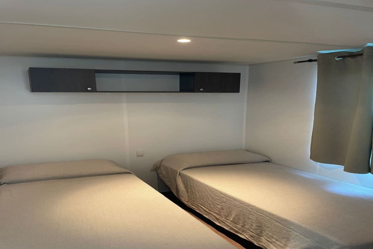 WhatsApp Image 2026-01-13 at 23.00.06 (1)